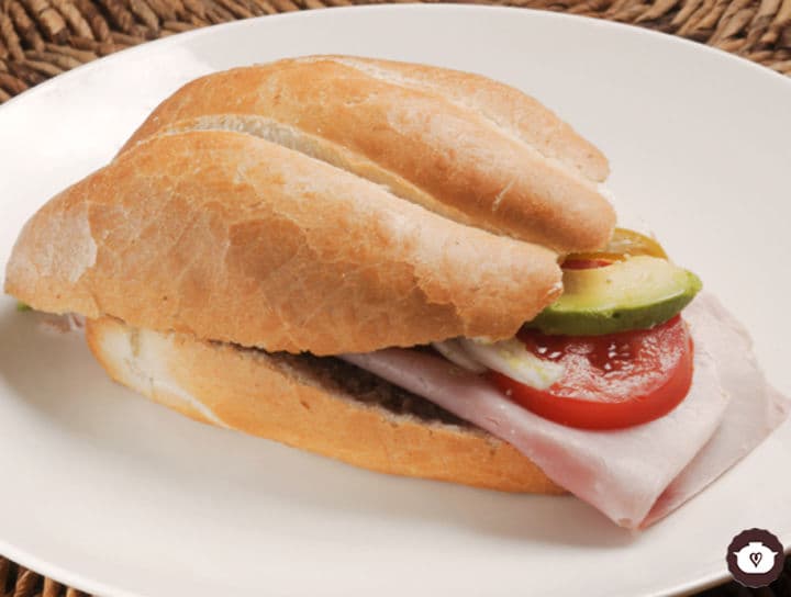 Torta de Jamón con Queso