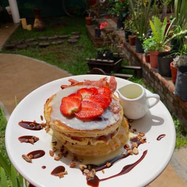 HOT CAKES EXPLOSION DE FRESA
