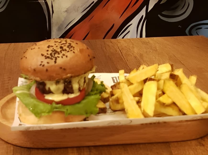 Hamburguesa Clásica