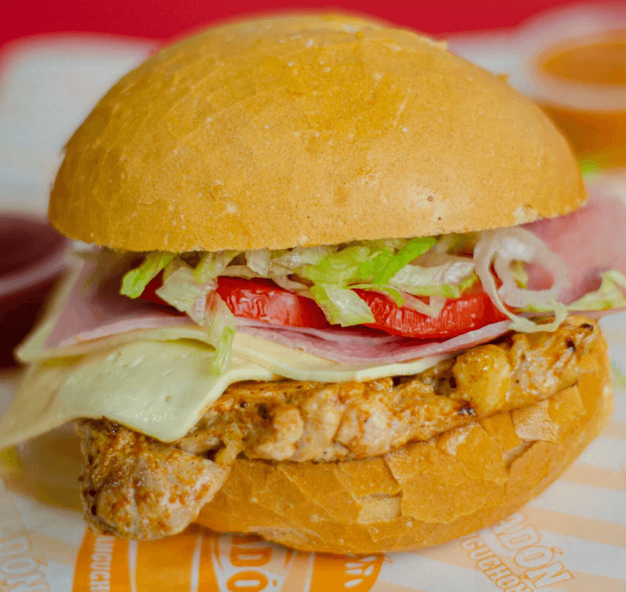 Sándwich de Suprema con 2 Quesos y 2 Lomitos