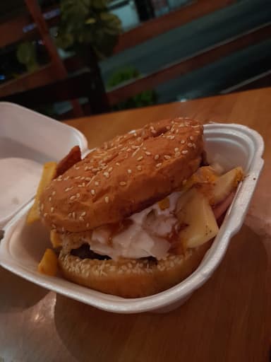 Hamburguesa Hawaiana