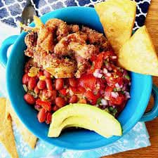 Chifrijo + Refresco