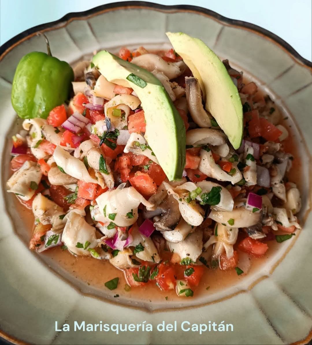 Ceviche de Pescado y Camarón Media Orden