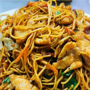 Combo Chop Suey Seco con Pollo
