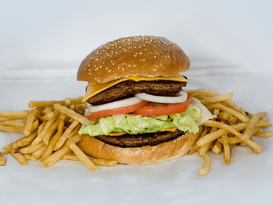 Hamburguesa Doble con Papas*
