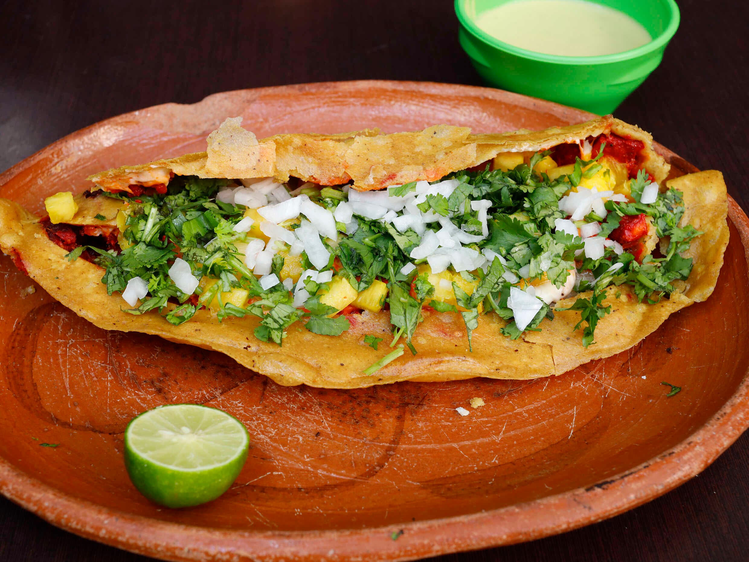 QUESADILLAS DE COMAL