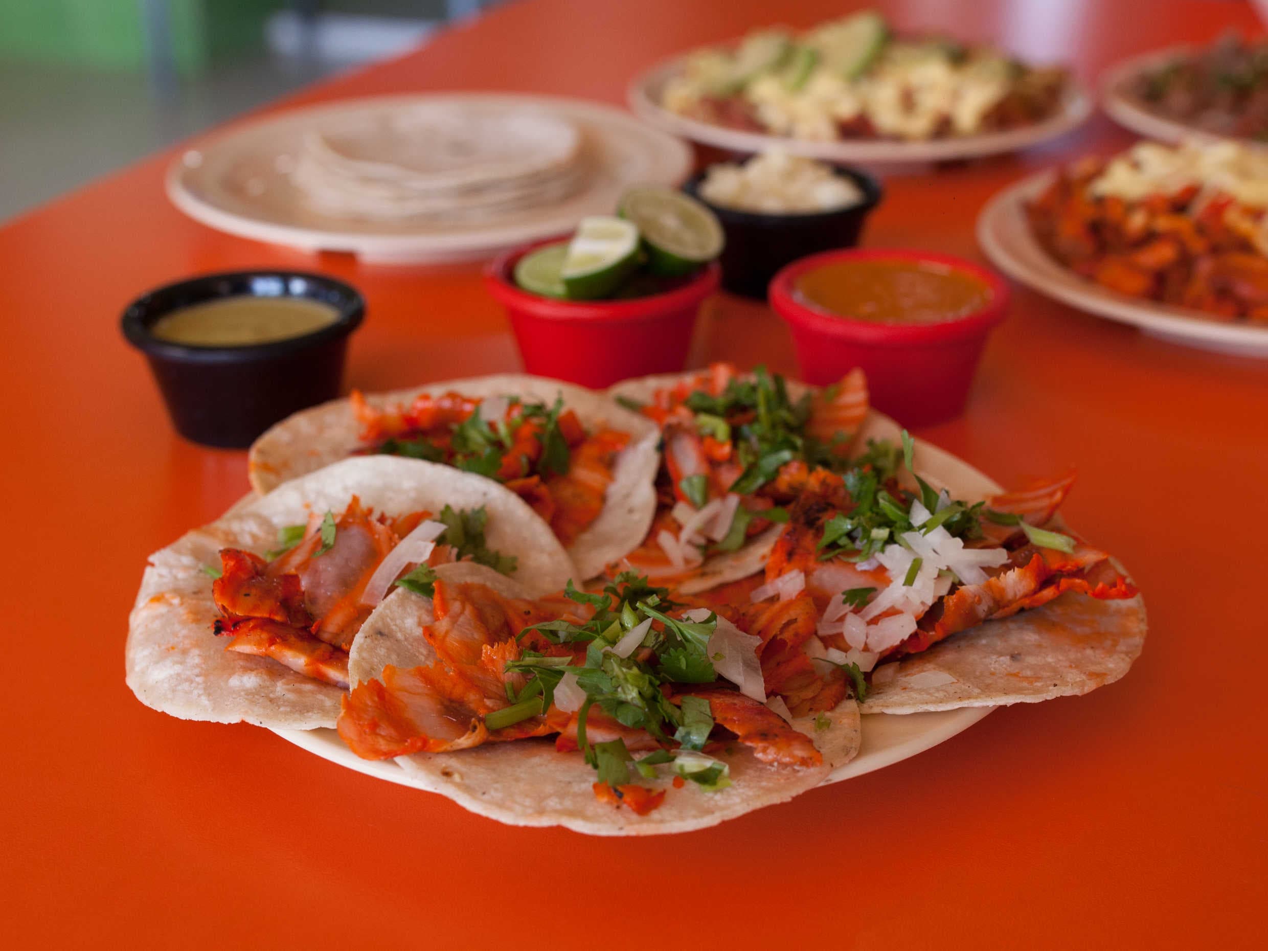 Orden de Tacos al Pastor