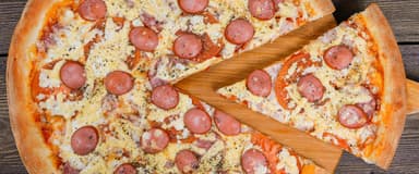Pizza de Salchicha