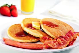 Hot Cakes con Tocino