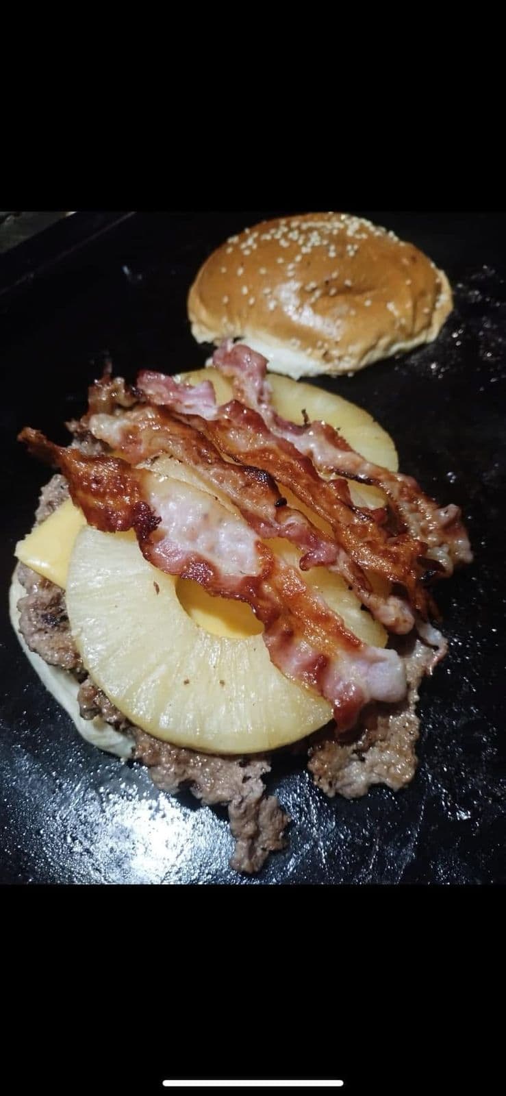 Hamburguesa Hawaiana