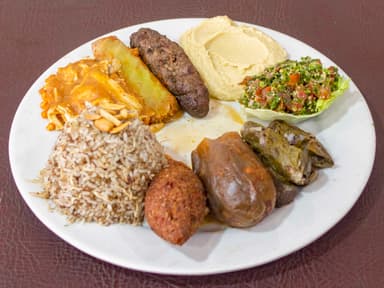 Plato Mixto Árabe ..