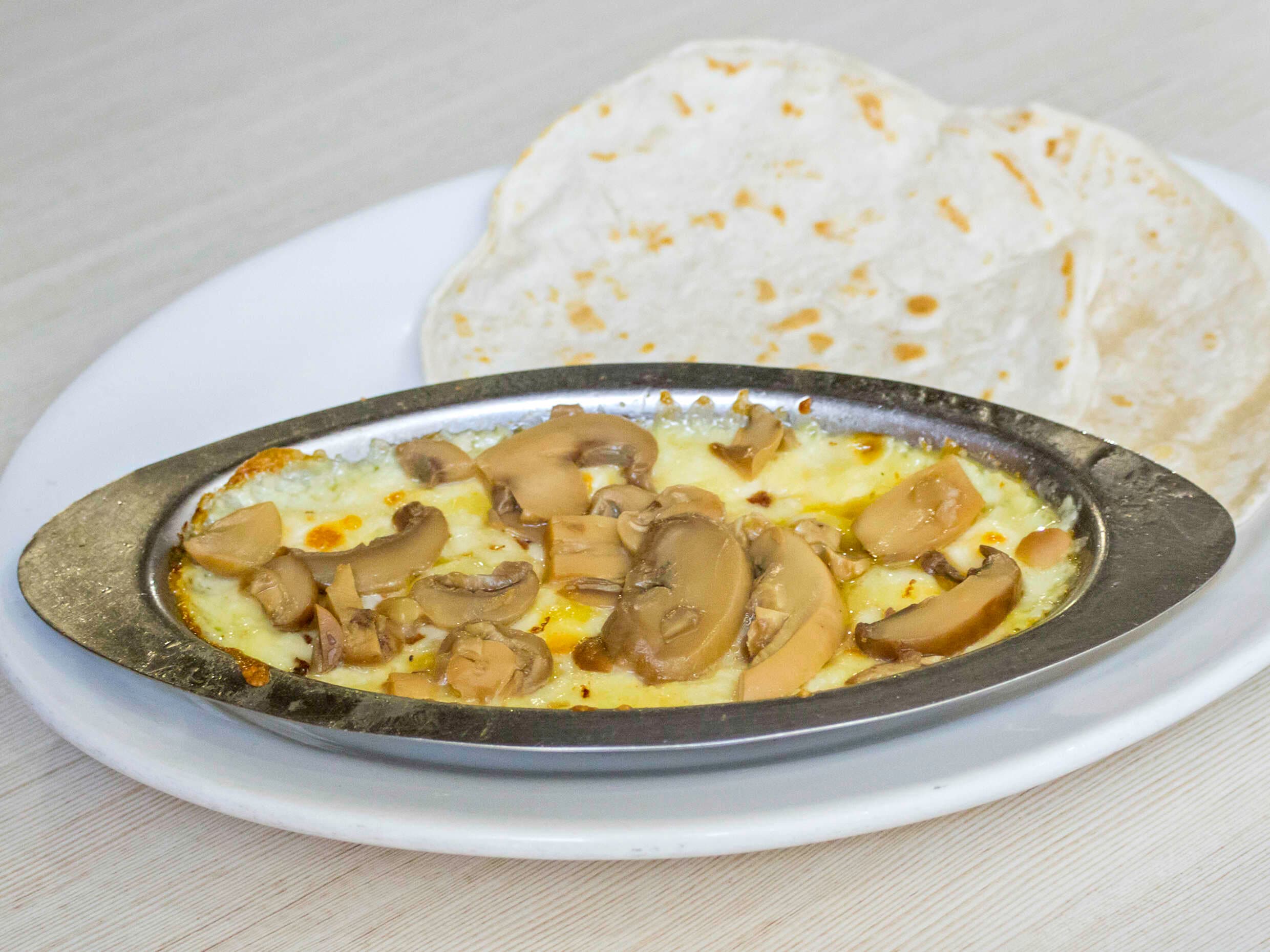 Champiqueso