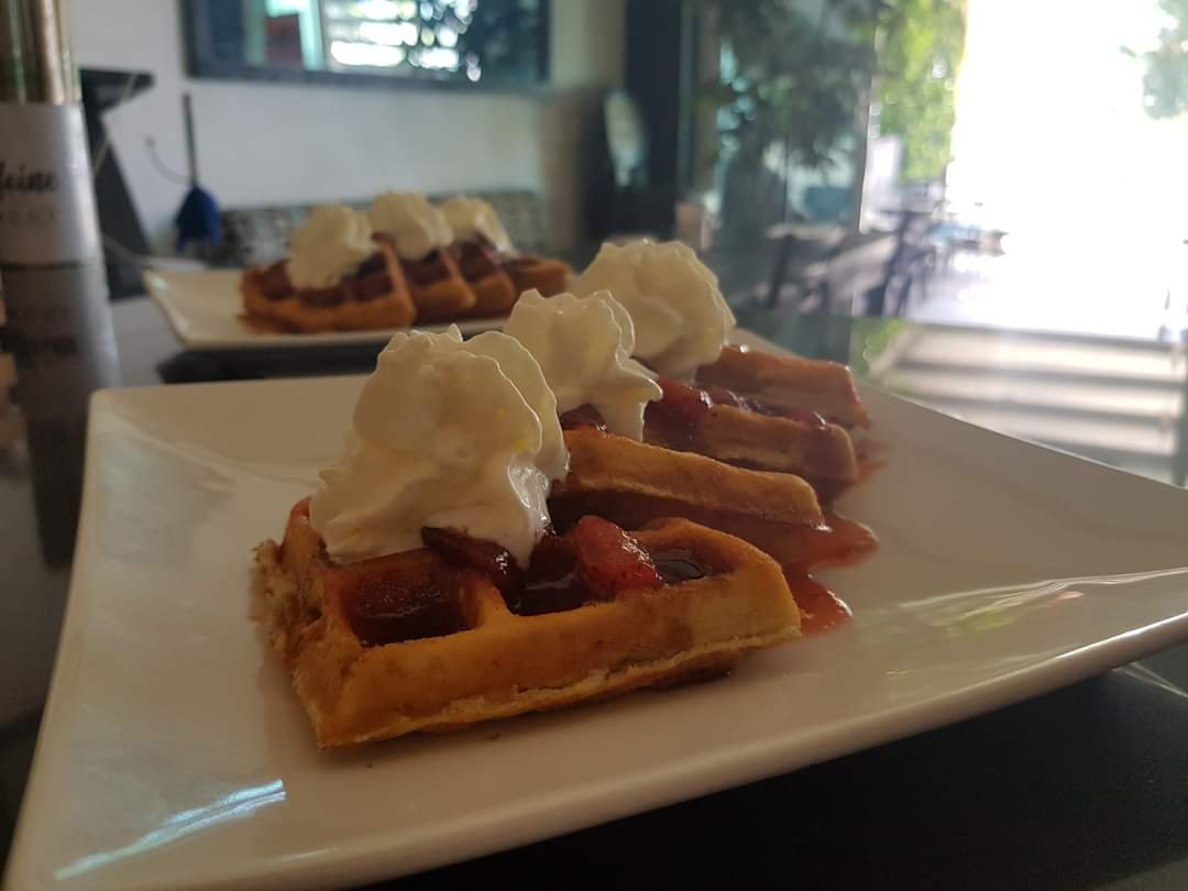 2 WAFFLES A PRECIO ESPECIAL