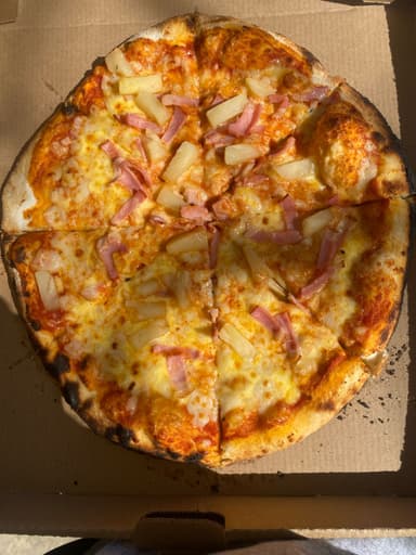 2 X 1 en Pizza Grande  Hawaiana