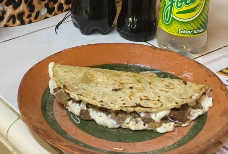 Quesadilla 1 Pieza