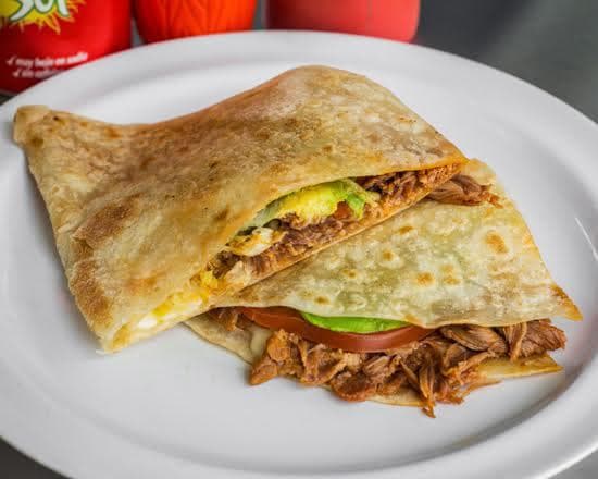 Quesadilla Machaca