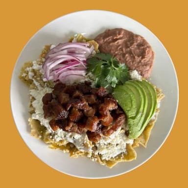 Chilaquiles con Chicharrón de la Ramos Grandes