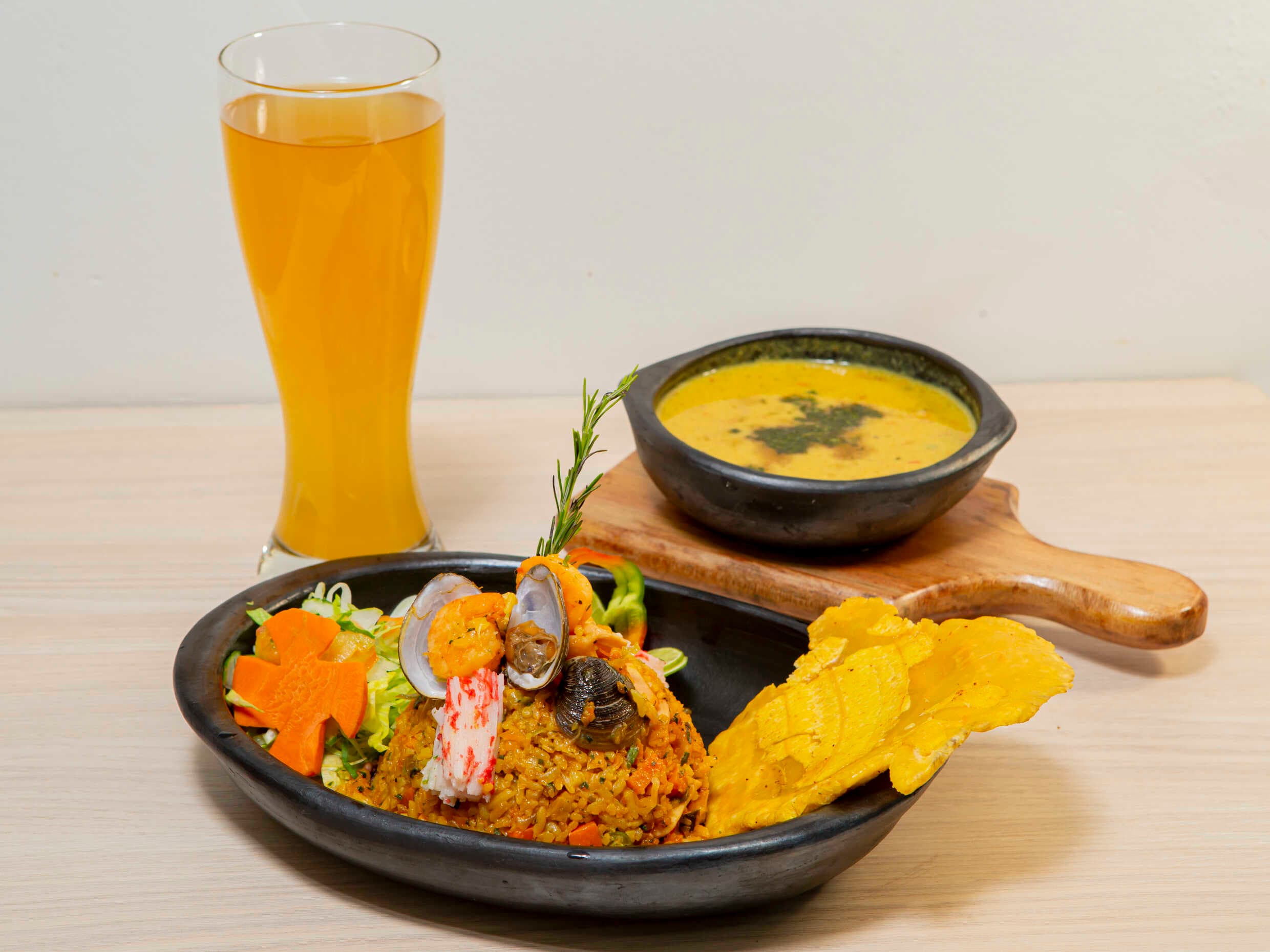 Arroz Marinero Con Sancocho de Pescado