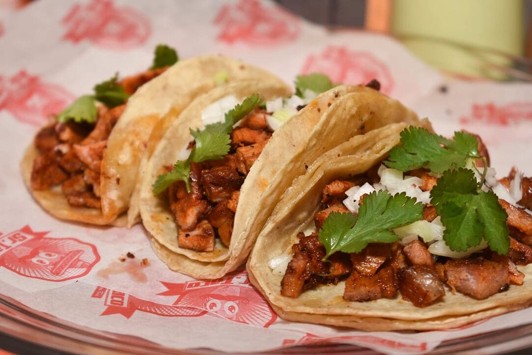Tacos de Adobada