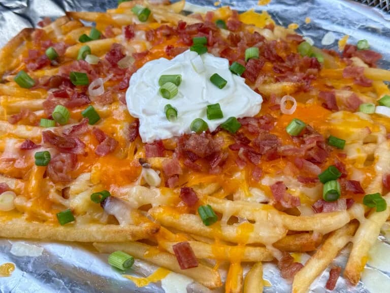 Orden de Papas con Queso y Tocino