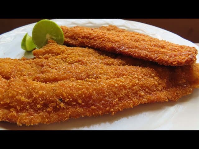 Pescado Empanizado +Agua del día + sopa del dia