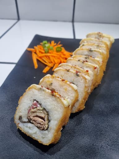 DRAGON ROLL
