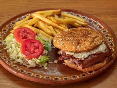 Hamburguesa Arrachera en Trozo