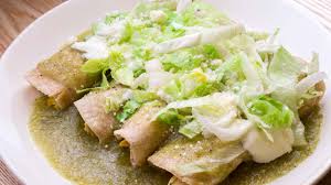 Tacos Dorados con Pollo