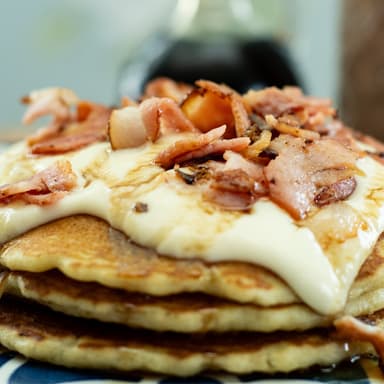 Hot Cakes con Tocino