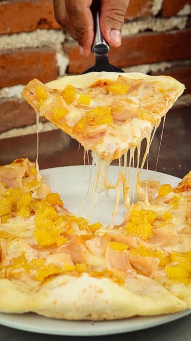 Pizza Hawaiana Grande