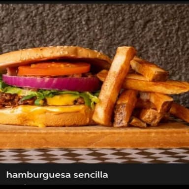 Hamburguesa Sencilla