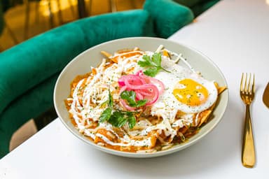 Chilaquiles Rojos