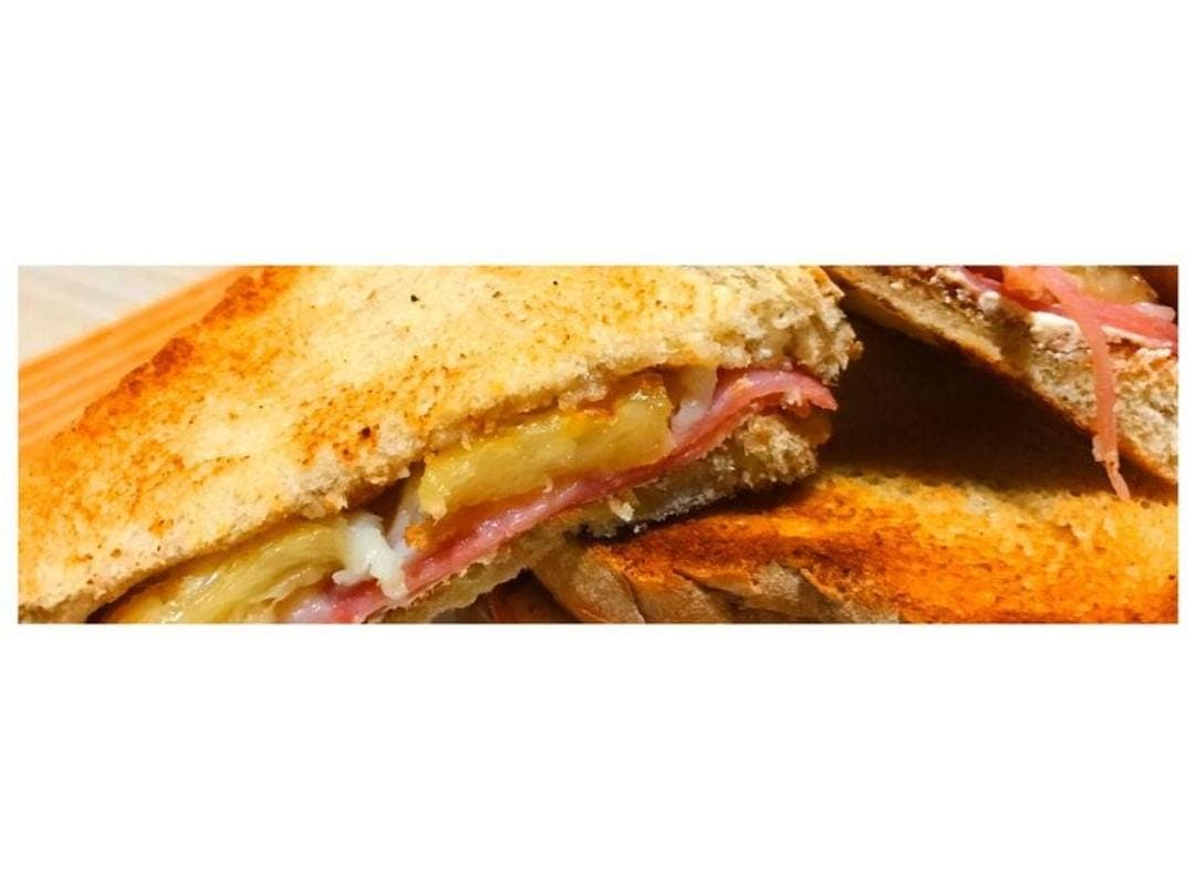 Sándwich Hawaiano