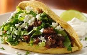 Gordita de Pastor con Queso