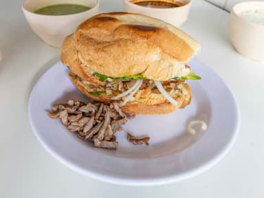 Torta de Arrachera de Res
