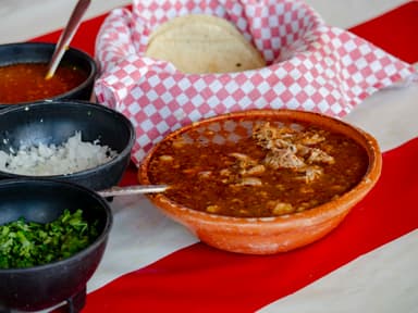 Plato de Birria Grande