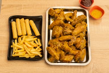 25 Alitas + Papa Francesa