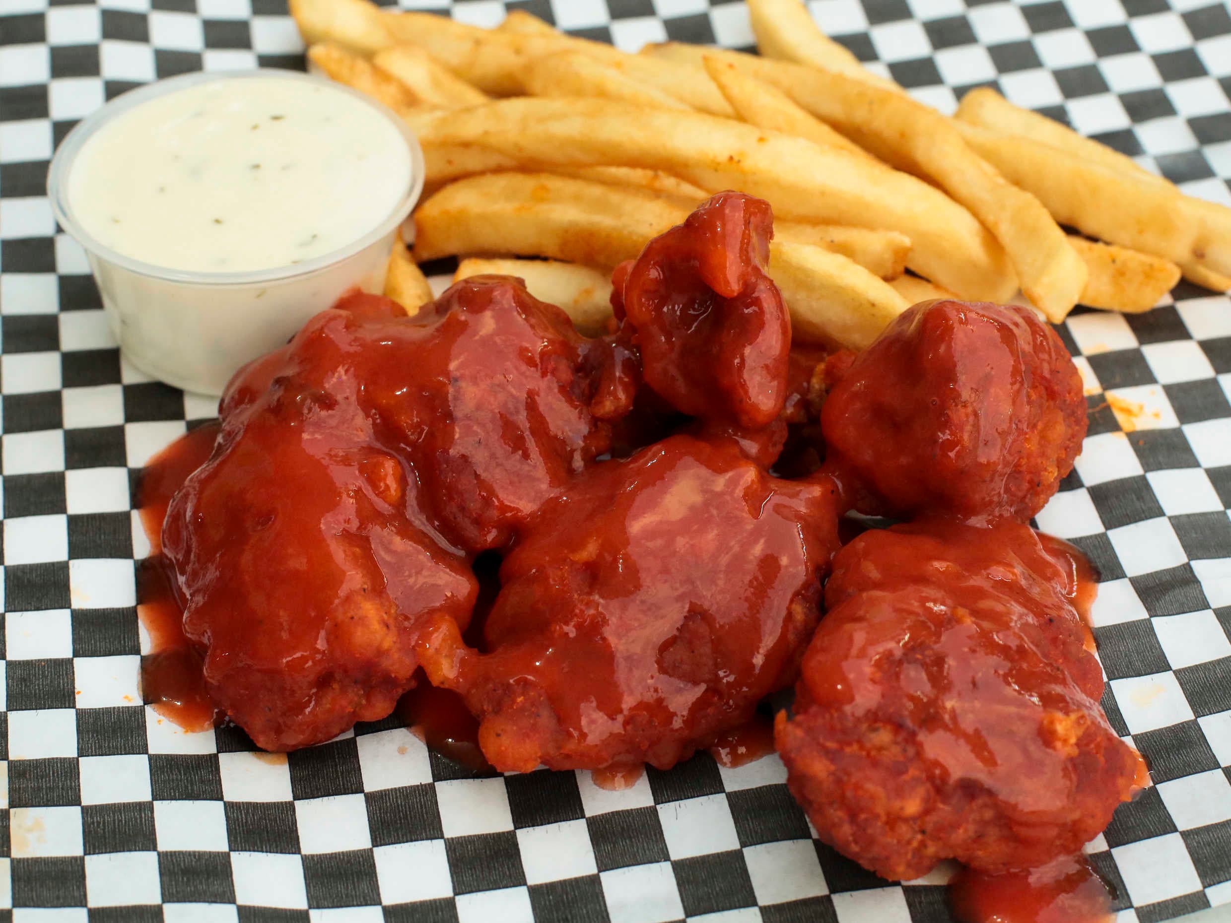 Boneless con Papas