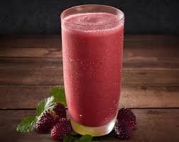 Jugo Natural de Mora en Leche