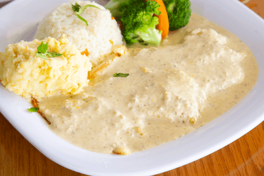 Camarón y Filete Crema de Champiñones