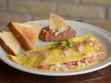 Omelette de Jamón y Queso