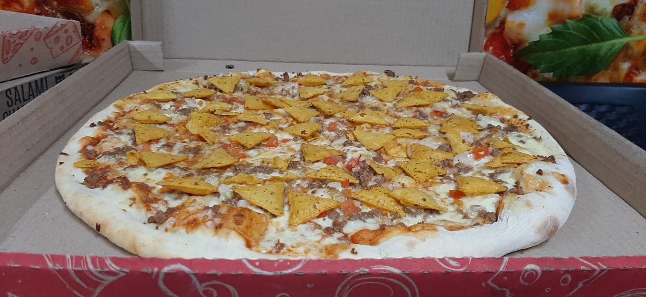 Pizza Especial Mediana 30 CM