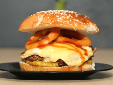 Hamburguesa Hawaiana