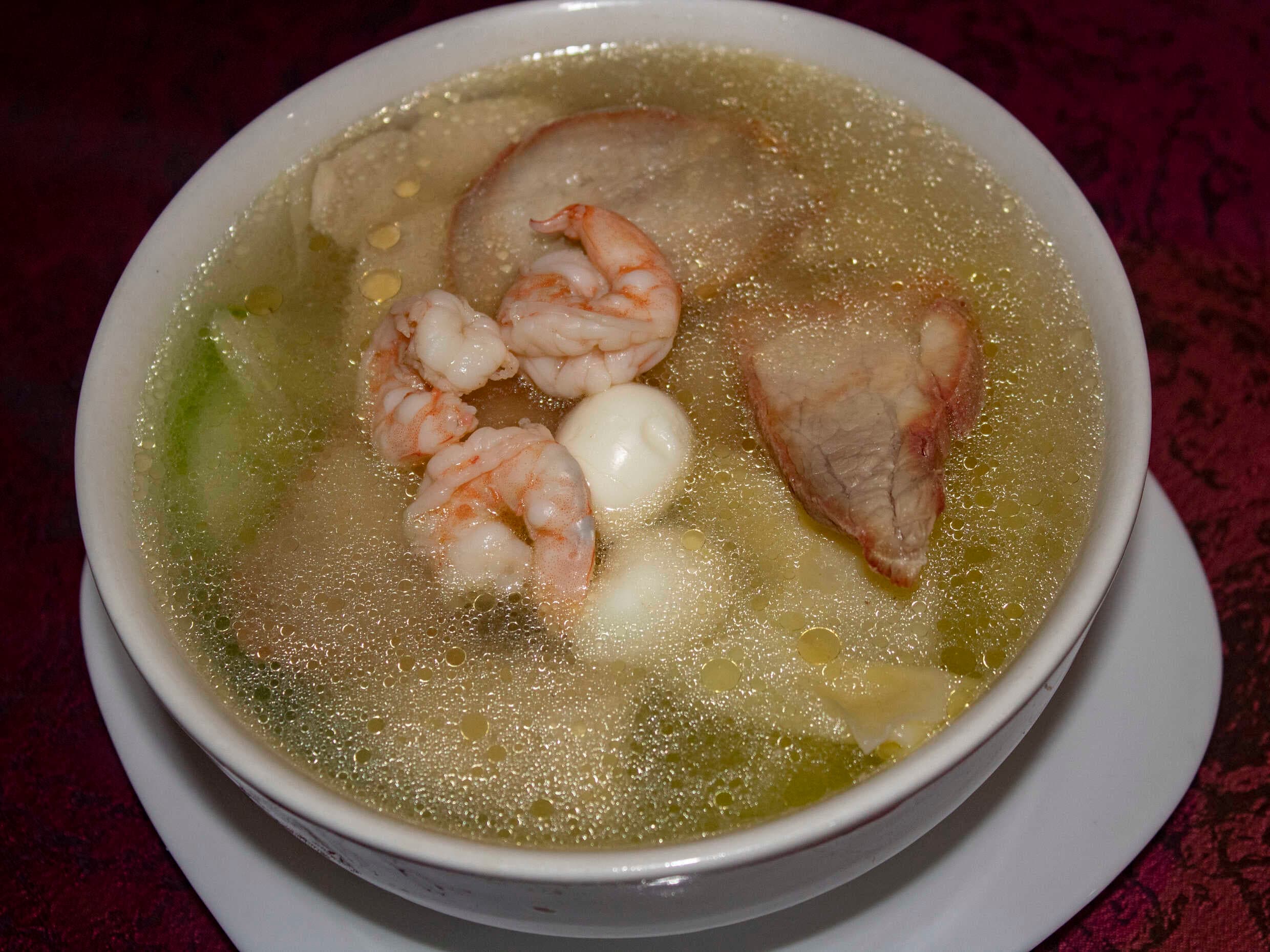 Sopa Wantán Especial