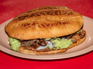 TORTA CON QUESO