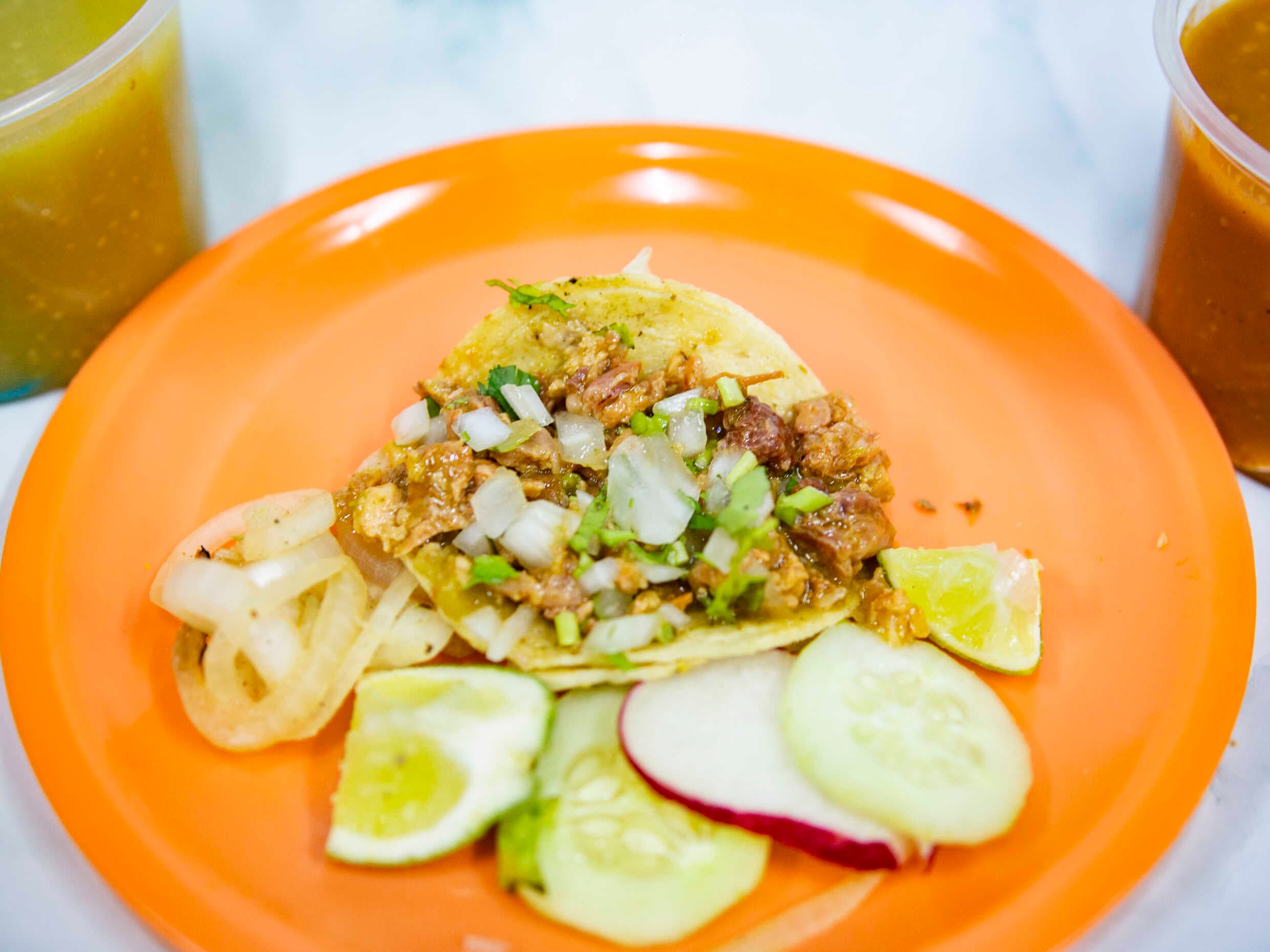 Paquete de 6 Tacos de Adobada
