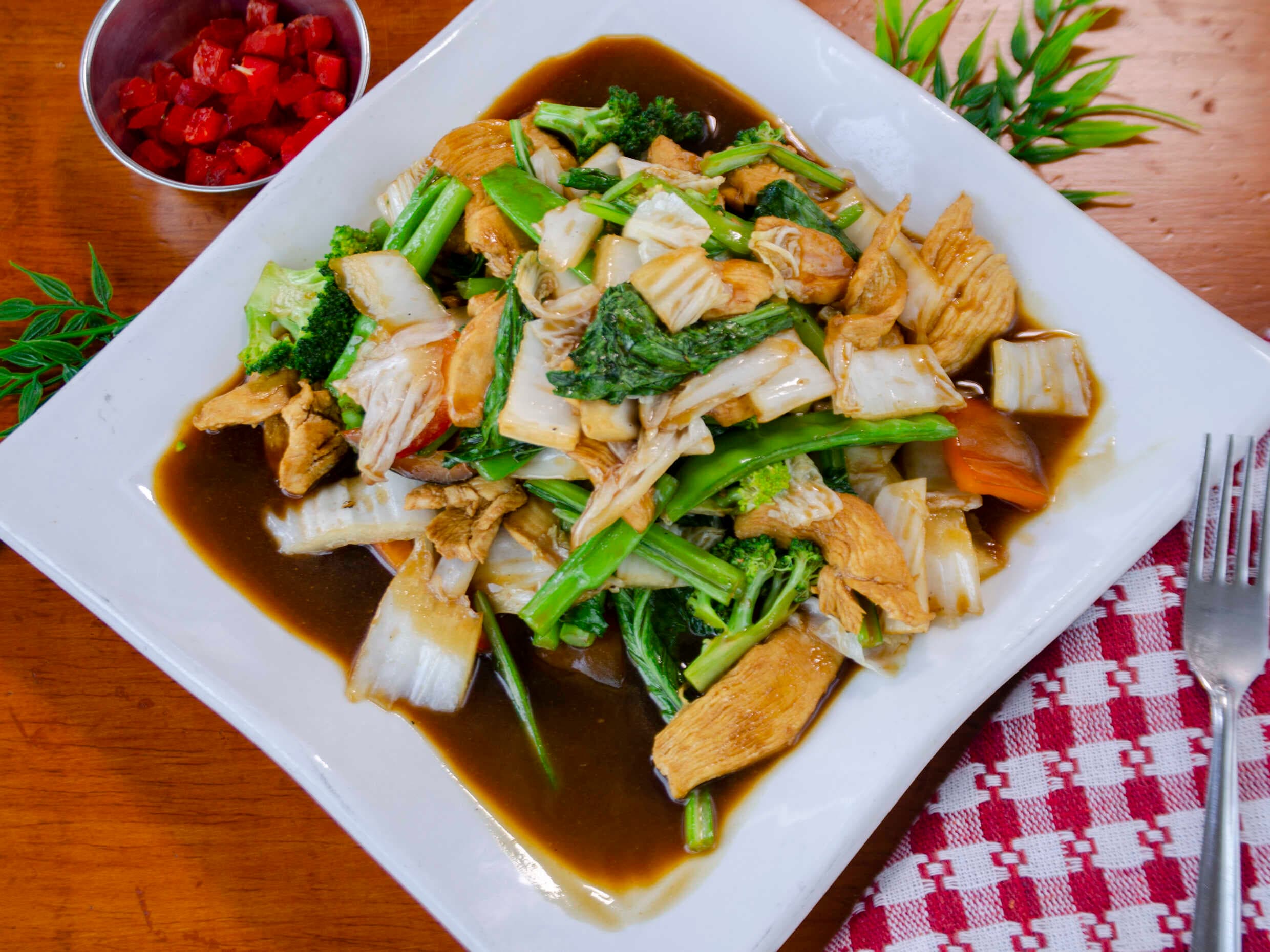 Pollo Saltado con Verduras