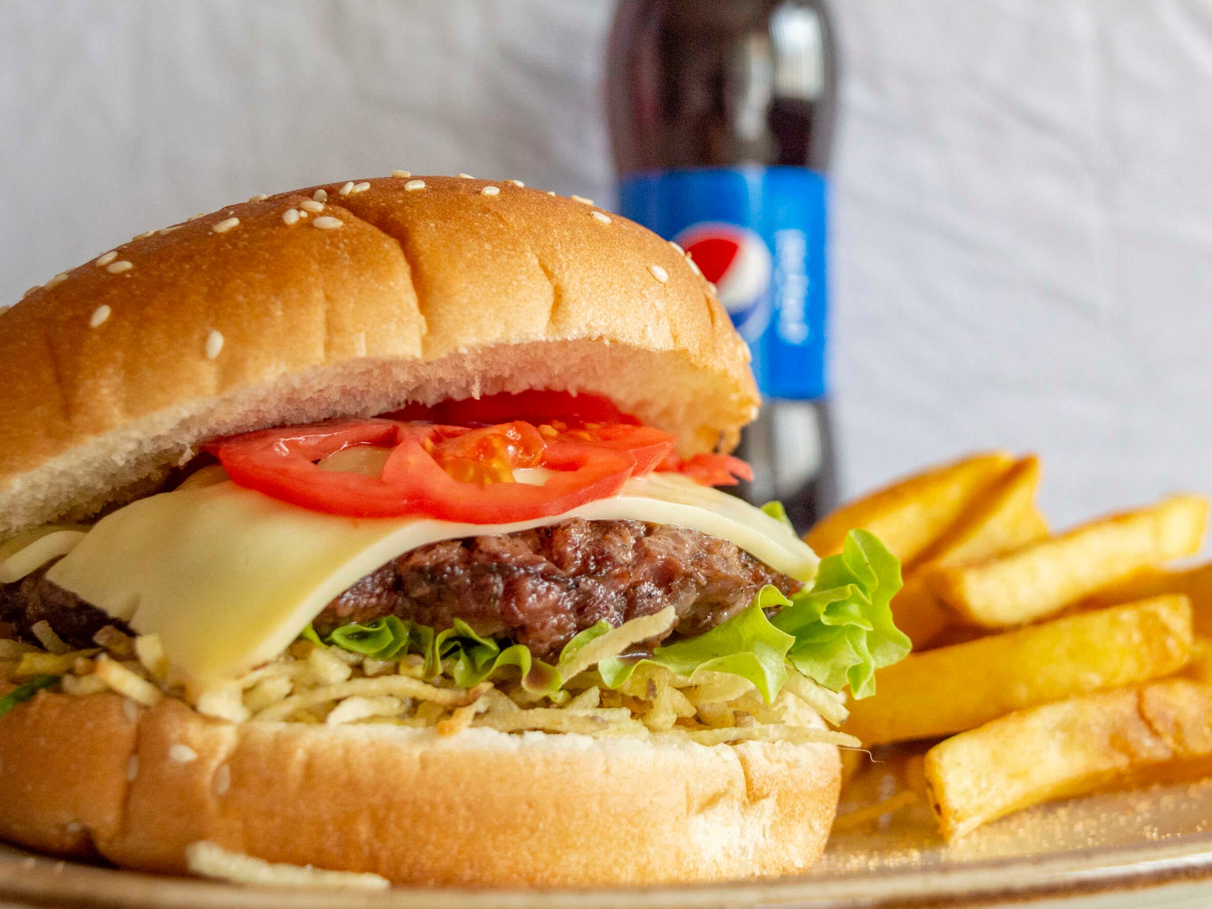Combo Hamburguesa Sencilla De Carne