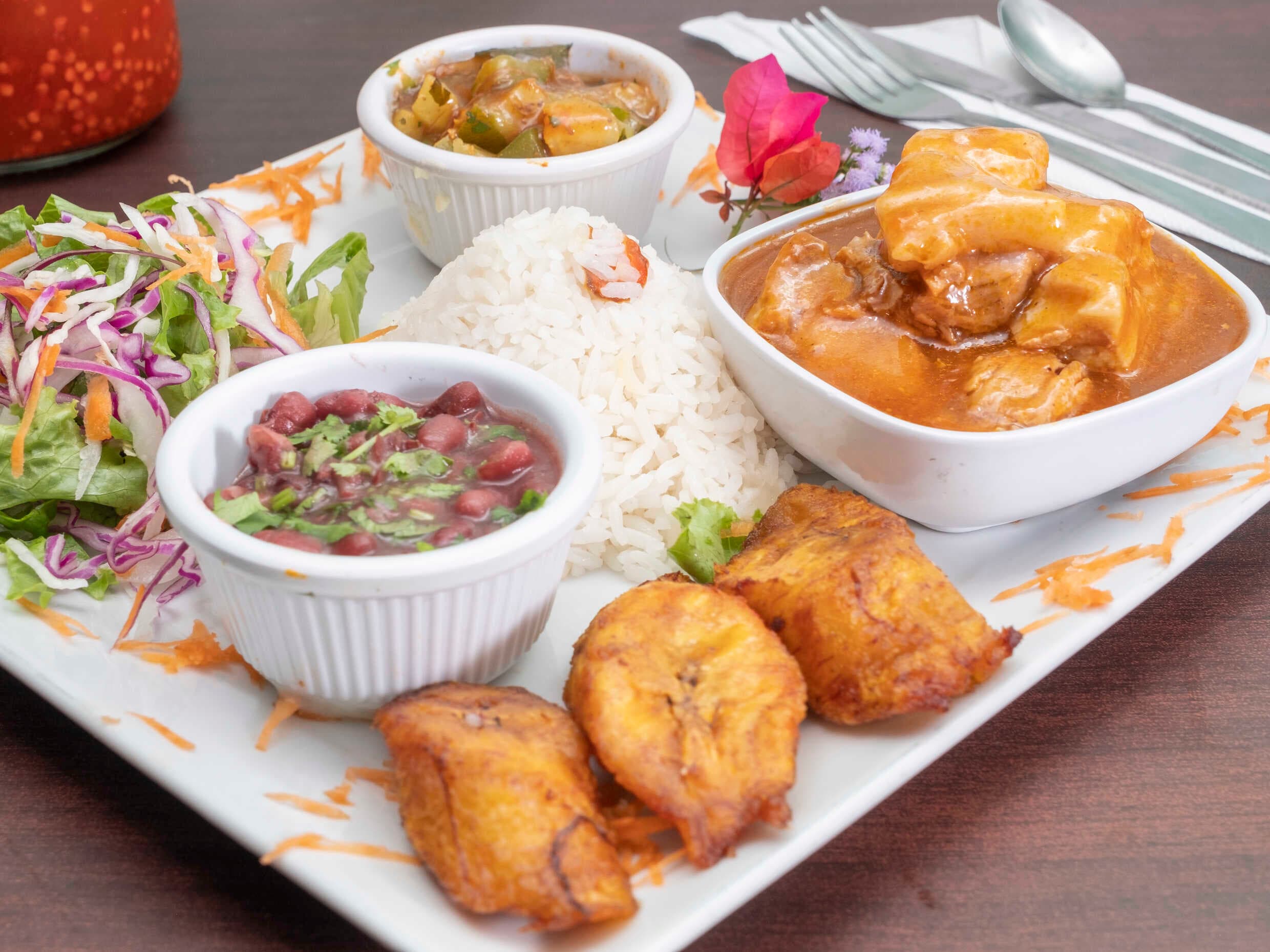 Combo Casado Cerdo BBQ
