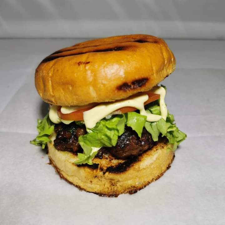 Hamburguesa sencilla + Papas Fritas